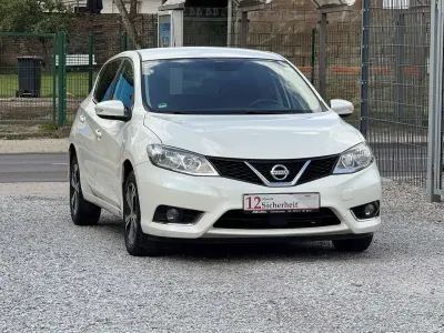 Gebraucht Nissan Pulsar 116 PS (85 kW) 2017 Brilliant white (m) Kleinwagen