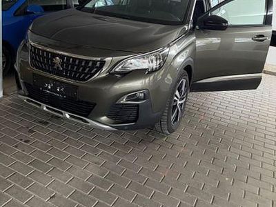 Gebraucht Peugeot 3008 Allure 131 PS (96 kW) 2020 Beige SUV