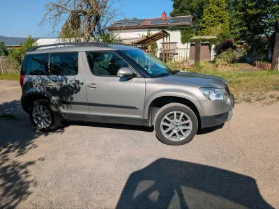Gebraucht Skoda Yeti 122 PS (89 kW) 2011 Braun SUV