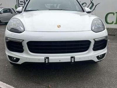Porsche Cayenne S E-Hybrid