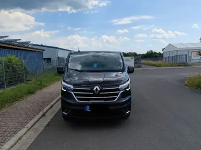 Gebraucht Renault Trafic 170 PS (125 kW) 2022 Schwarz Van / Kleinbus