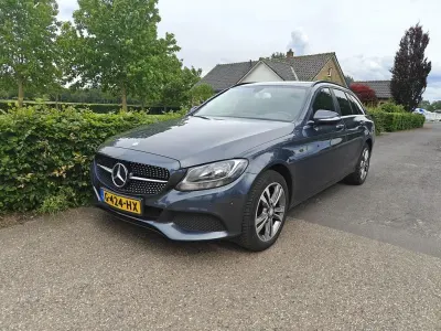 Gebraucht Mercedes C180 Prestige 116 PS (85 kW) 2015 Grau Kombi