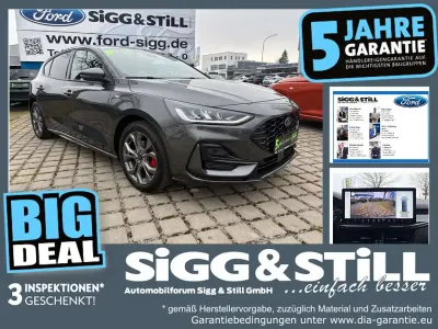 Gebraucht Ford Focus ST-Line 155 PS (114 kW) 2023 Magneticgrau (metallic) Limousine