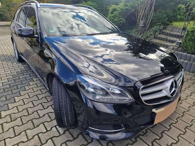 Gebraucht Mercedes E300 Avantgarde 231 PS (169 kW) 2013 Schwarz Kombi