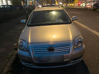 Gebraucht Toyota Avensis 2006 Silber Kombi