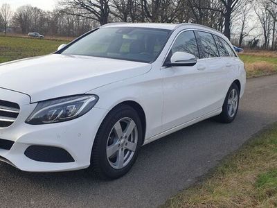 Mercedes 220