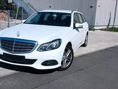 Gebraucht Mercedes E220 170 PS (125 kW) 2014 Weiß Kombi