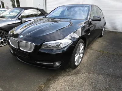 Gebraucht BMW 550 Comfort Edition 408 PS (300 kW) 2012 Schwarz Limousine