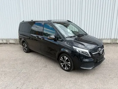 Gebraucht Mercedes V220 Avantgarde Edition 163 PS (119 kW) 2020 Schwarz Van / Kleinbus