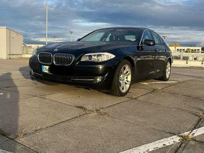 BMW 523