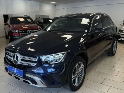 Gebraucht Mercedes GLC300e Business 320 PS (235 kW) 2022 Blau SUV