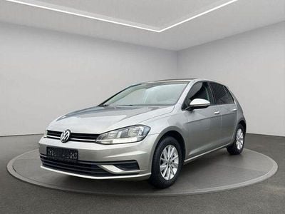 Gebraucht VW Golf VII 125 PS (91 kW) 2017 Grau Limousine