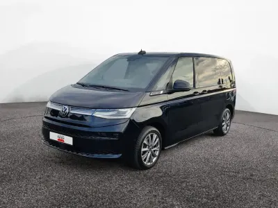 Gebraucht VW Multivan Life 150 PS (110 kW) 2022 Deep black perleffekt Van / Kleinbus