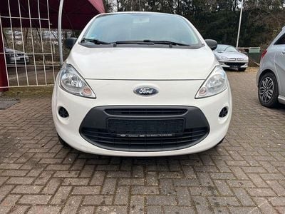 Weiß Gebraucht 2014 Ford Ka Ambiente Kleinwagen | 2.999 € (Fairer Preis)