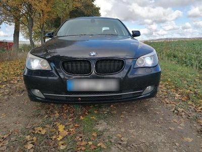 BMW 523