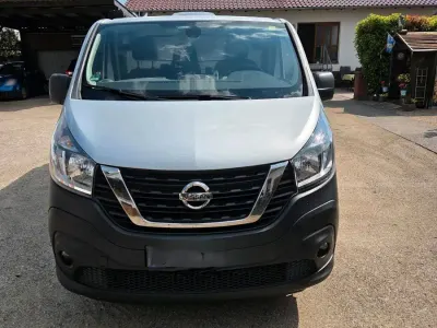 Gebraucht Nissan NV300 125 PS (91 kW) 2017 Grau Van
