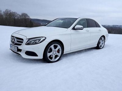 Weiß Gebraucht 2016 Mercedes C220 Avantgarde Limousine | 14.800 € (Fairer Preis)