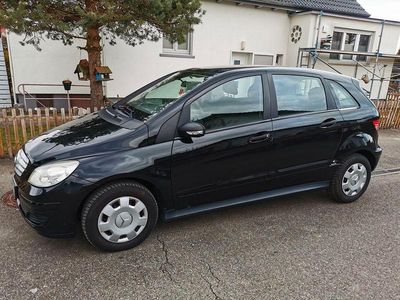 Second-hand Mercedes B150 95 CP (69 kW) 2006 Negru Monovolum