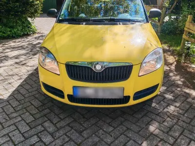 Gebraucht Skoda Fabia Cool Edition 69 PS (50 kW) 2009 Gelb Limousine