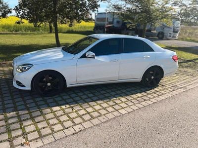 Mercedes E220