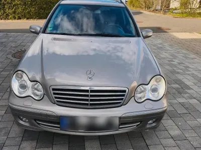 Używany Mercedes C230 Avantgarde 218 KM (160 kW) 2006 Kombi