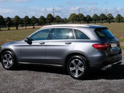 Gebraucht Mercedes GLC250 AMG 211 PS (155 kW) 2018 Grau SUV