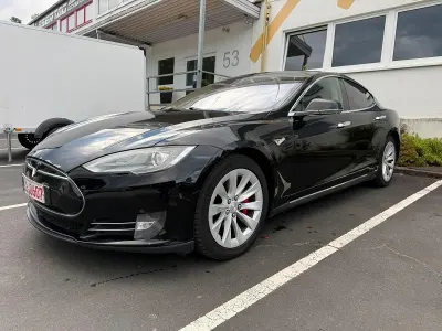 Gebraucht Tesla Model S 404 kW (550 PS) 2014 Schwarz Kleinwagen