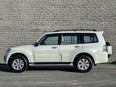 Gebraucht Mitsubishi Pajero Instyle 250 PS (183 kW) 2010 Weiß SUV