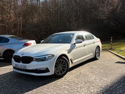 Gebraucht BMW 530 Luxury Line 265 PS (194 kW) 2017 Weiß Limousine