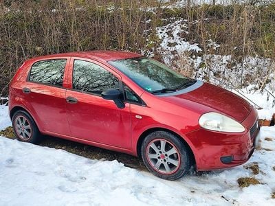 Second-hand Fiat Punto 77 CP (56 kW) 2006 Roșu Berlinǎ