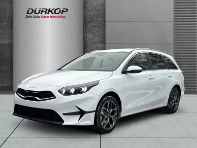 Neu Kia Ceed Sportswagon Style 140 PS (102 kW) 2025 Weiß Limousine