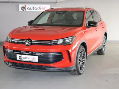 Gebraucht VW Tiguan Goal 150 PS (110 kW) 2025 Rot SUV