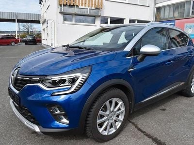 Second-hand Renault Captur Intens 158 CP (116 kW) 2021 Albastru SUV