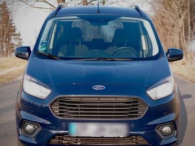 Ford Tourneo Courier