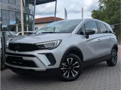 Gebraucht Opel Crossland Elegance 110 PS (80 kW) 2024 Aluminiumgrau metallic (metallic) SUV