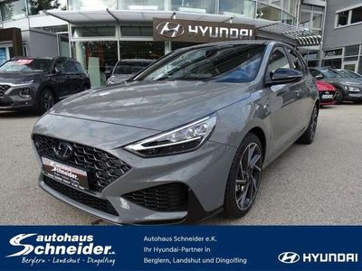 gebraucht Hyundai i30 1.0 TGDi 48V 7DCT NAVI/LED/ASSISTENZ/PANORAMA