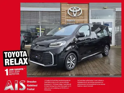 Neu Toyota Proace Verso 179 PS (131 kW) 2026 All terrain green Kombi