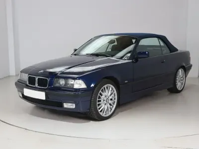 Gebraucht BMW 318 Sport Line 116 PS (85 kW) 1995 Blau Cabrio