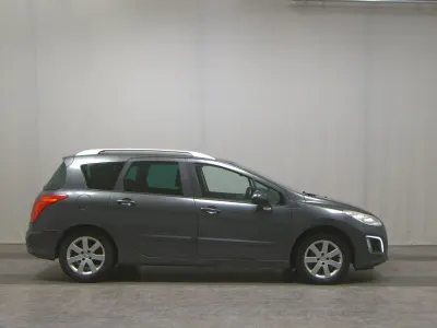 Gebraucht Peugeot 308 150 PS (110 kW) 2012 Grau Kombi