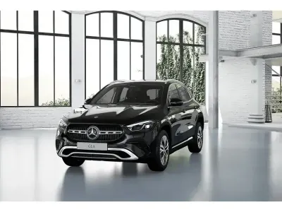Gebraucht Mercedes GLA200 Progressive 150 PS (110 kW) 2025 Schwarz SUV