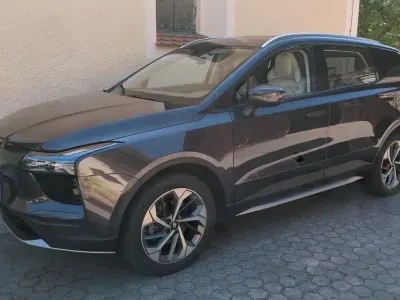 Gebraucht Aiways U5 130 kW (178 PS) 2020 Violett SUV