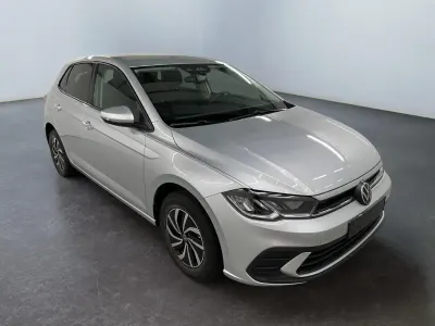 Neu VW Polo Edition 95 PS (69 kW) 2026 8e  reflex silver met. Kleinwagen