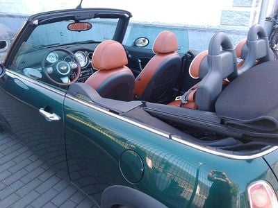 Second-hand Mini One Cabriolet 97 CP (71 kW) 2007 Verde Cabrio