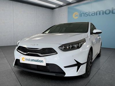 Nouă Kia Ceed 140 CP (102 kW) 2025 Alb Hatchback