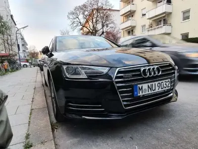 Gebraucht Audi A4 Design 252 PS (185 kW) 2017 Schwarz Kombi