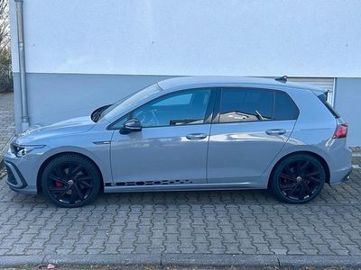 Gebraucht VW Golf VIII GTI 200 PS (147 kW) 2022 Grau Limousine
