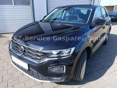 Second-hand VW T-Roc Style 150 CP (110 kW) 2021 Negru SUV