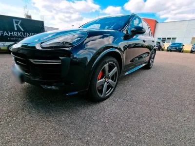 Gebraucht Porsche Cayenne GTS 411 PS (302 kW) 2016 Schwarz SUV