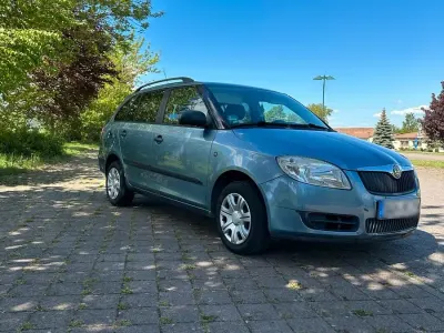 Gebraucht Skoda Fabia 69 PS (50 kW) 2009 Blau Kombi
