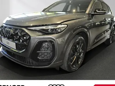 Neu Audi Q5 Ambiente 299 PS (219 kW) 2026 Grau SUV